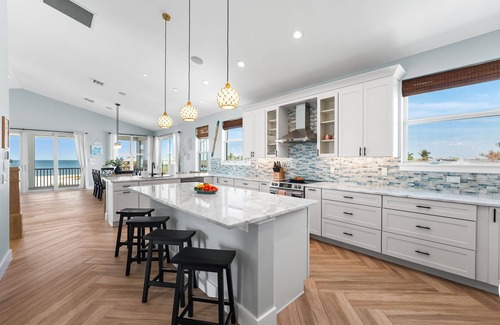 Captiva House | New Home! Gulf View, Private Pool, Club Amenities!
