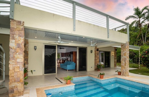 Ciudad Cortes House | New home nestled between beach and mountains with 360° views and infinity pool
