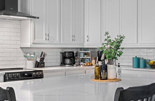 Ash House | New Home w/Htd Pool & Spa,Elevator, Putting Green, Gameroom