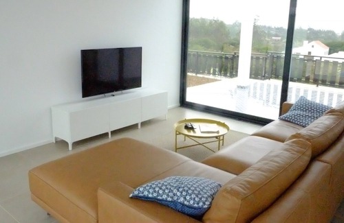 Lourinha Villa | New home with private pool in the middle of the green!