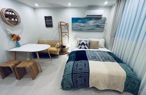 Sinchon-dong Apartment | New Hongdae Cozy love House 2BR