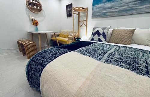 Sinchon-dong Apartment | New Hongdae Cozy love House 2BR