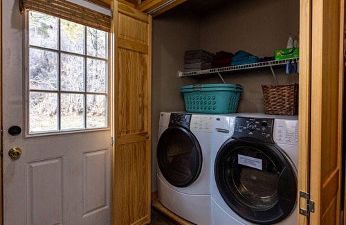 Pagosa Highlands Cabin | New Hot Tub! New Rental!, Sauna, Close to Lake Hatcher, Wonderful Views!