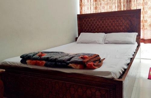 Mohammadpur Hotel | New Hotel Labbaik 3