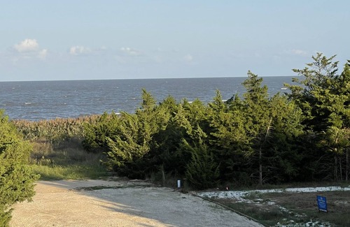 Milford House | New House on Slaughter Beach, a Hidden Gem with Views!
