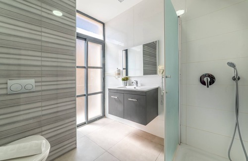 Old City Hotel | New Imperial Hotel