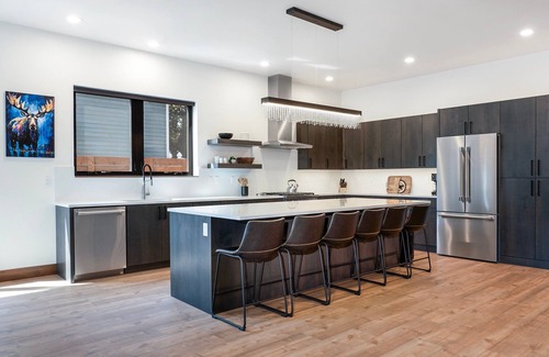 Whitefish House | New! Inspiration Luxury Group Retreat - Sleeps 18