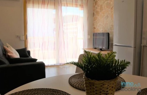 Vilafortuny Apartment | New international Loft, air-conditioned with pool and beach.