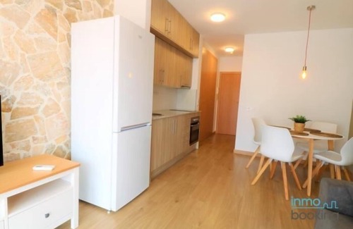 Vilafortuny Apartment | New international Loft, air-conditioned with pool and beach.
