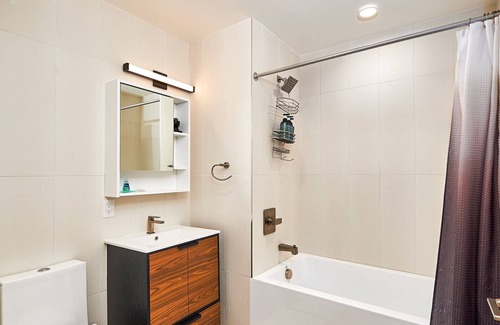 Bergen Apartment | New Jersey Luxury 2 Bedroom Apartment