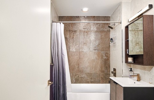 Bergen Apartment | New Jersey Luxury 2 Bedroom Apartment