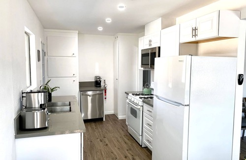 Twentynine Palms House | NEW! Joshua Tree Dream - A Modern Desert Spa Retreat
