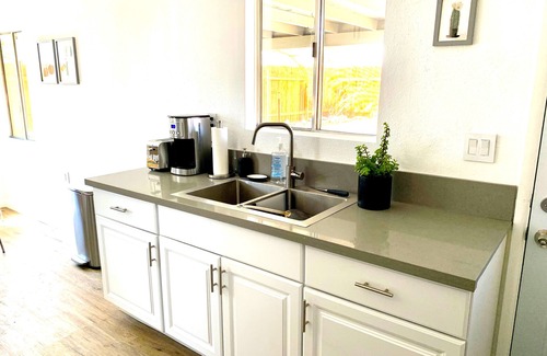 Twentynine Palms House | NEW! Joshua Tree Dream - A Modern Desert Spa Retreat