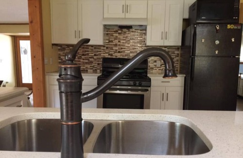 Gilbertsville House | New!!! Kentucky Lake Get Away in Moors Resort Area