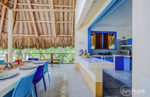 Palomino Villa | New KeyPöint: Tröpical House with incredible view!