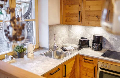 Ruhpolding Apartment | NEW - Kienberg 50 sqm, balcony or terrace, kitchen, 1 bedroom, 1 bed-sitting room, WLAN