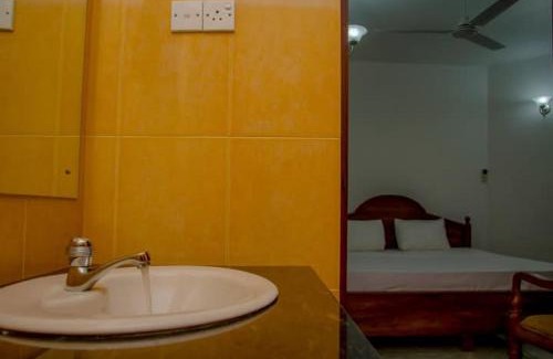 Midigama Hotel | New King well resort and guest house