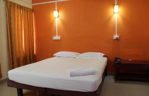 Kovalam Hotel | New Kovalam Beach Hotel