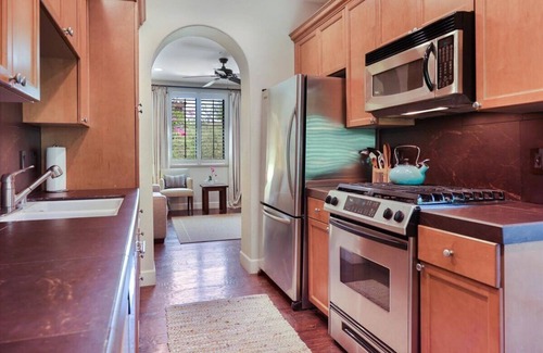 Baristo House | New! La Bella Villorrio - 3 Bedroom Tuscan Style Townhouse-Downtown Palm Springs