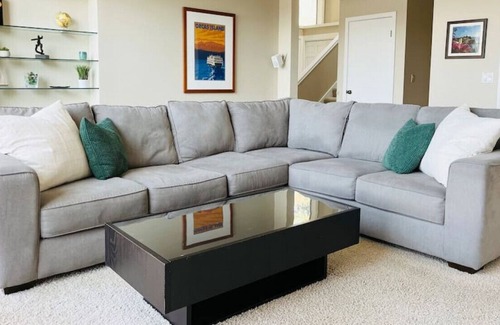 Lake Goodwin House | *NEW* Lake House Getaway