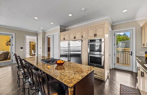 Steele Creek House | New Lake Wylie Mansion; Sleeps 22 w/Game Room, Basketball Court & Amazing Views!