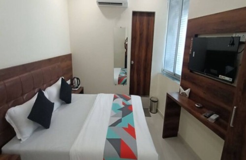 Marol Hotel | New Lavender By Glitz Hotels