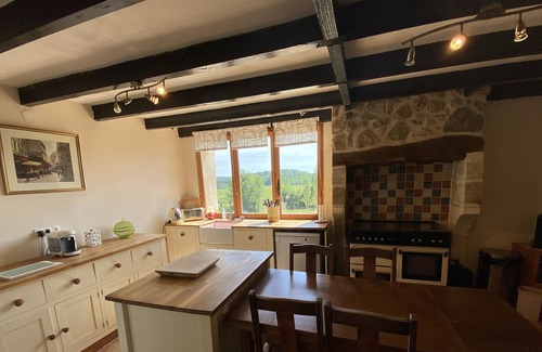 Villefranche-de-Lonchat House | NEW LISTING!! Beautiful house with heated pool and stunning uninterrupted views