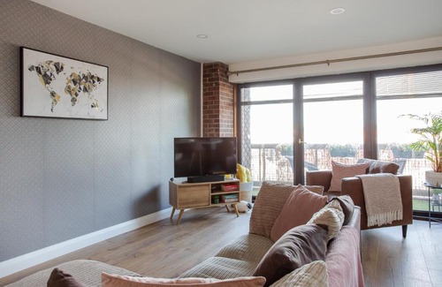 Belfast Apartment | New Lisburn Road Apartment - Free Parking