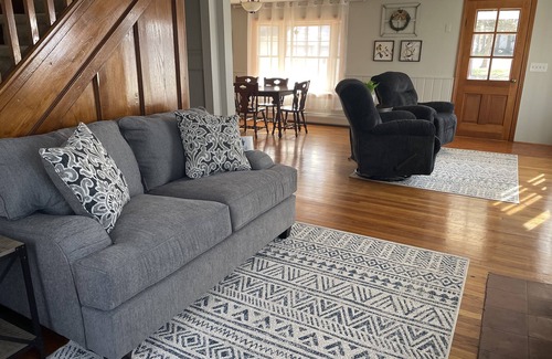 Lily Dale House | New listing! 3 Bedroom Lake House near Lily Dale