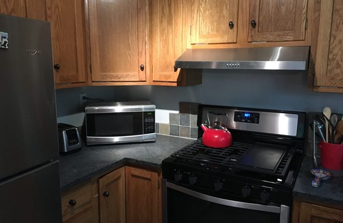 Moretown House | New Listing: 4 BR, 2 bath newly renovated, minutes from Sugarbush/Mad River Glen