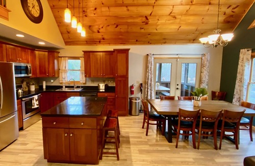 Talking Rock Cabin | New listing - Beautiful cabin on Talking Rock Creek with mountain views