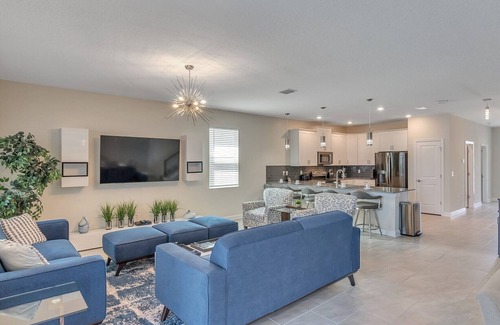 Davenport House | New Listing! Champions Gate Resort, 10mi to Disney & 21mi to Universal - FS383800