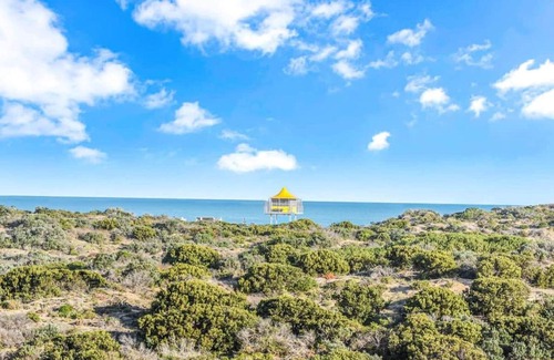 Goolwa Beach House | NEW LISTING DISCOUNT - Dunescape 4BR with Sea Views