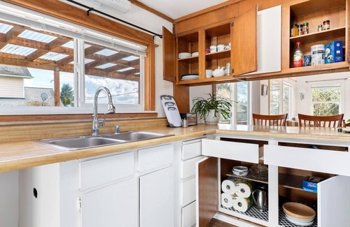 Clinton House | NEW LISTING! Ferry Vacation Rental by RedAwning