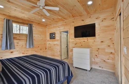 Logan House | New listing- Hocking Hills Modern Cabin