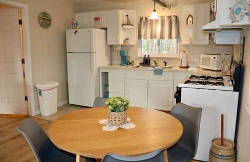 Steinhatchee House | New Listing! King Bed/Ice Machine/Boat Parking