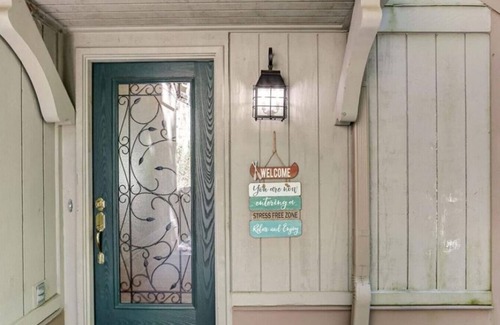 Big Canoe Villa | New Listing - Laughing Fox Den in Big Canoe