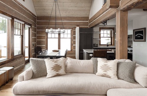 Powder Ridge Cabin | *New Listing* Luxury Cabin with Ski-In/Ski-Out w/Spa
