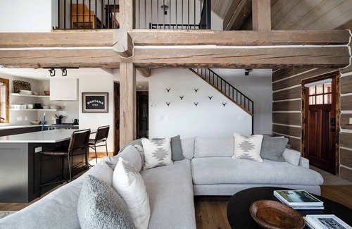 Powder Ridge Cabin | *New Listing* Luxury Cabin with Ski-In/Ski-Out w/Spa