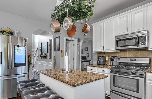 Inman House | NEW LISTING! Metro Atlanta Retreat - Near Atlanta Speedway by RedAwning