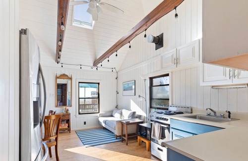 Ocean Beach House | ๐New Listing! Ocean View Retreat!๐