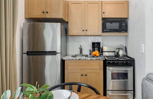 Crystal Beach Condo | New Listing! Pool & Beach Service Included!