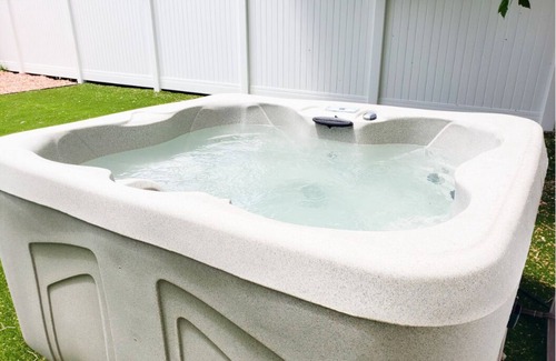 East Central House | NEW LISTING PROMO! Sugarhouse Home+Private Hot Tub+Fenced Yard+Walkable+Fiber!
