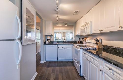 Oceanmarsh Subdivision House | NEW LISTING - Renovated Ocean Front Harbor Island Villa