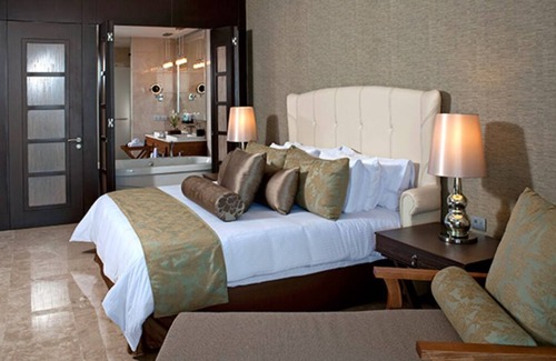 Las Jarretaderas Resort | NEW LISTING STUNNING 2 BEDROOM MASTER SUITE AT THE VIDANTA GRAND LUXXE