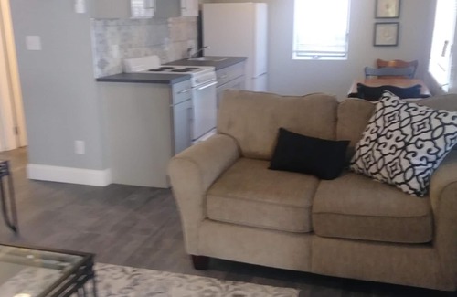 Wildwood Cottage | New Listing! Style Meets the Sea 1st floor living, 2 3br 1 ba