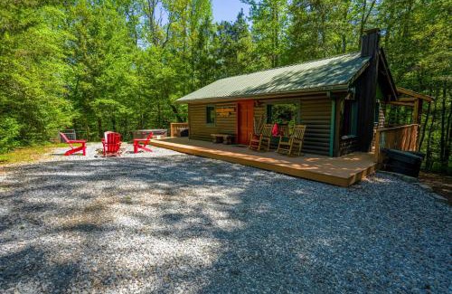 Dahlonega House | New Listing! Two Cabins with Hot Tubs - Playground