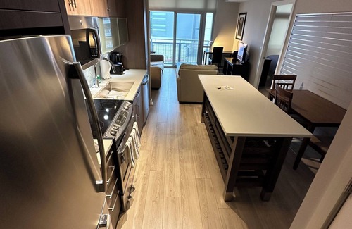 Navy Yard Apartment | NEW Listing Walking distance to Navy Yard-Ballpark
