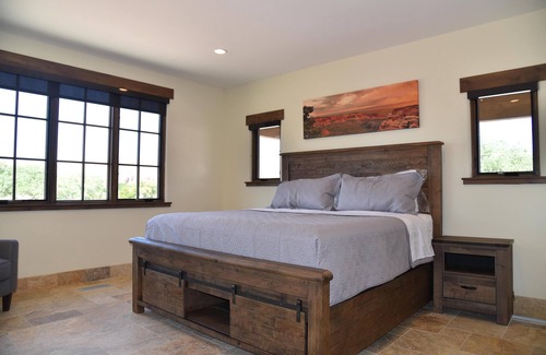 Moab Cabin | New Lodge in the heart of Moab, Utah