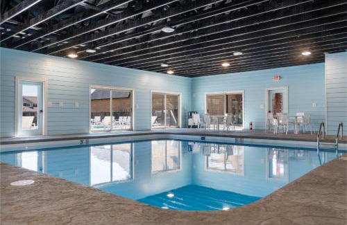 Table Rock House | New Log Cabin, Free Local Attraction Tickets Daily, Ozark Views, Cmty Amenities!